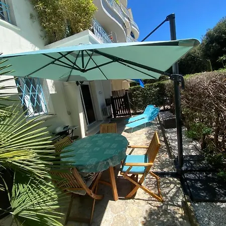 Isola Bella Centre Apartment
